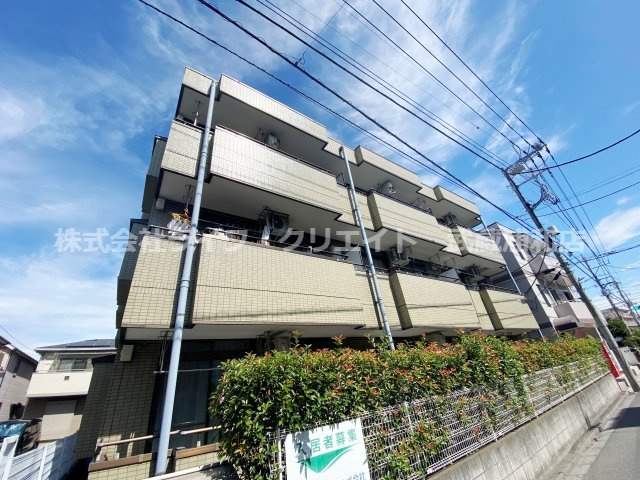 クレストハウス