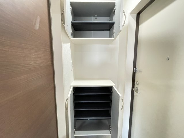 Luna terrace 近大前の収納