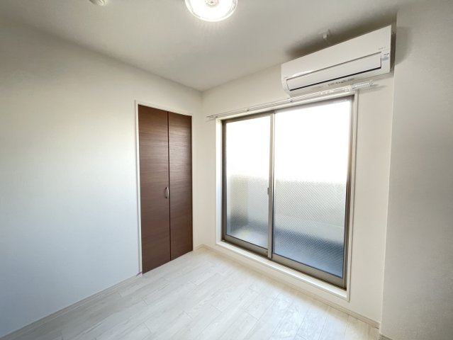 Luna terrace 近大前の洋室