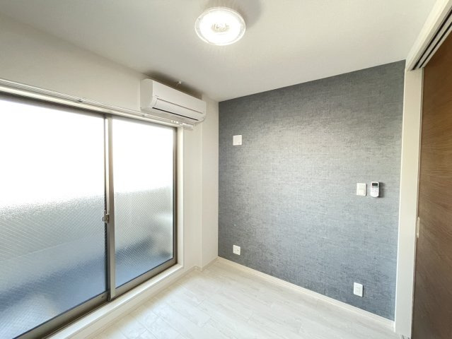 Luna terrace 近大前の洋室