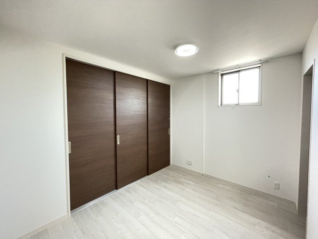 Luna terrace 近大前の居間・リビング