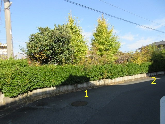 売地　熊谷市玉井南3-62-1（全2区画）の前面道路含む現地写真