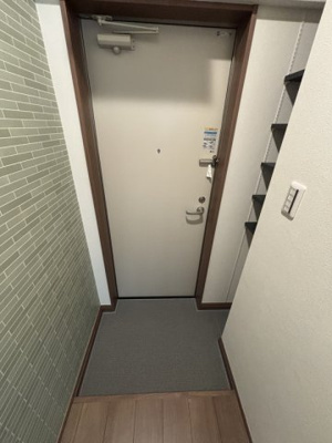 【玄関】 | カサデルソルⅥ | きれいな玄関です