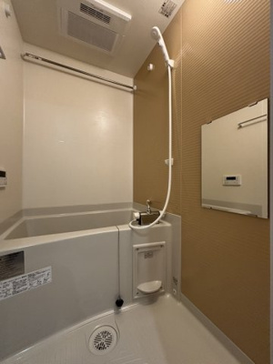 【浴室】 | カサデルソルⅥ | 落ち着いた空間のお風呂です