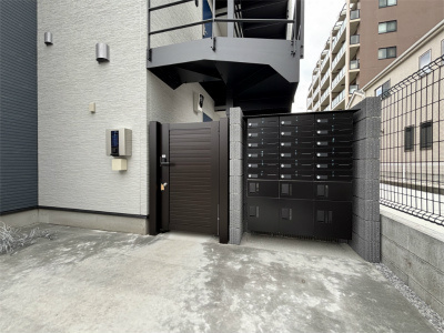 【エントランス】 | カサデルソルⅥ | 建物の内部です