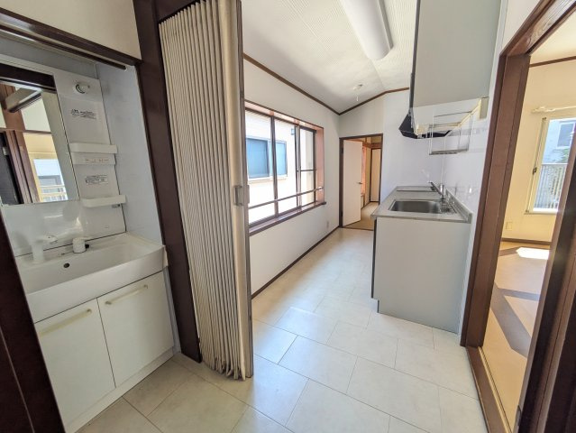 南台ヤタケハウスのその他|2階キッチン