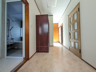 【内装】 | 南台ヤタケハウス | 内装は落ち着いています