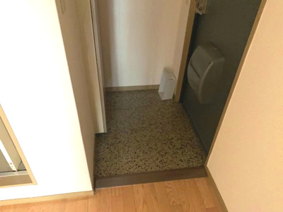 【玄関】 | 西之町ハイツ