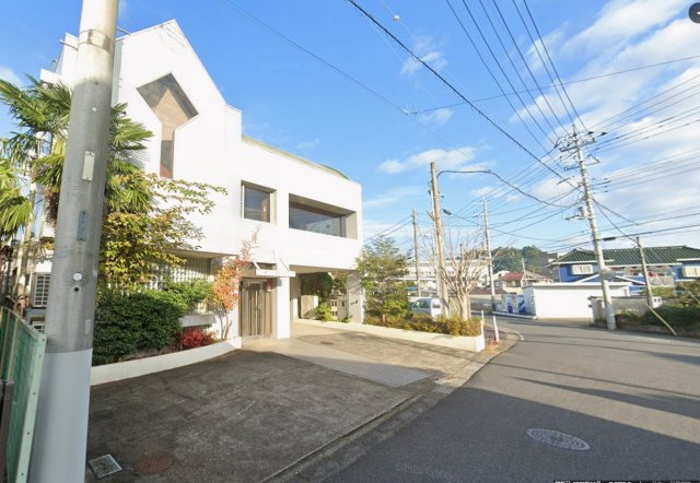 成田市東町　中古戸建の前面道路含む現地写真|鉄筋コンクリート造り（RC）10LDK 車6台可能 スーパーマックスバリュ徒歩約7分 