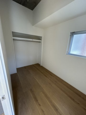 Ｓｏｕｔｈｅｒｎ　Ｖｉｌｌａｇｅ湘南の洋室|工事仕掛中