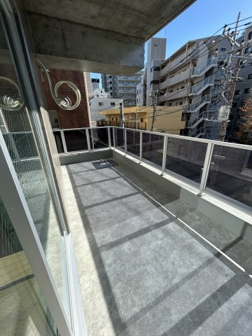 Ｓｏｕｔｈｅｒｎ　Ｖｉｌｌａｇｅ湘南のバルコニー|工事仕掛中