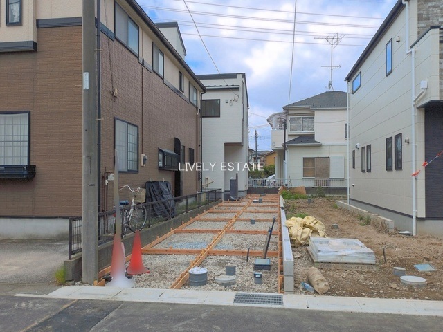 越谷市大字大泊 新築分譲住宅 の外観