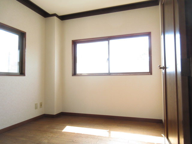 【居間・リビング】 | レインボーマンション中山