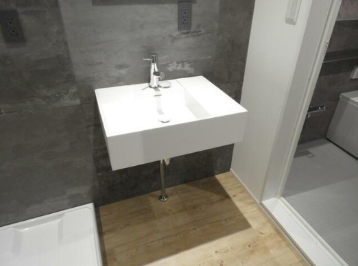 エレガンス・ヴィラの洗面所