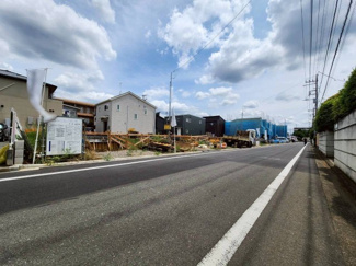 【前面道路含む現地写真】 | 立川市幸町5丁目　新築戸建　【全14棟】