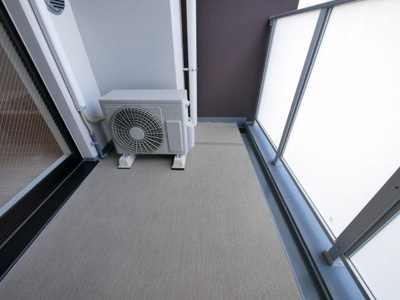 【バルコニー】 | パークアクシス本町 | 落ち着いた時間を過ごせるバルコニーです