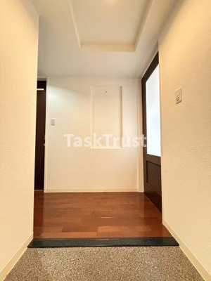 【玄関】 | グランルージュ城東