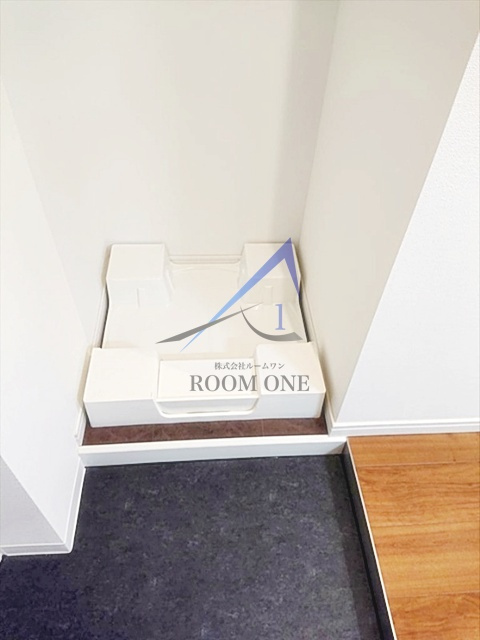 レガーロ吉野町の設備|洗濯機置き場です。