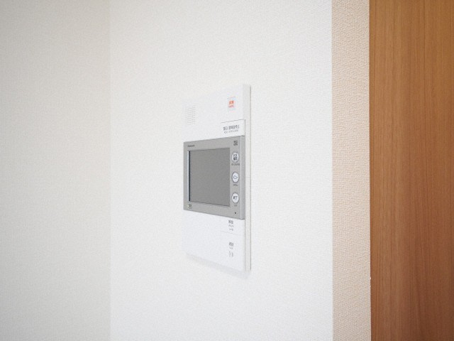 プレサンスブルーム東三国のセキュリティ