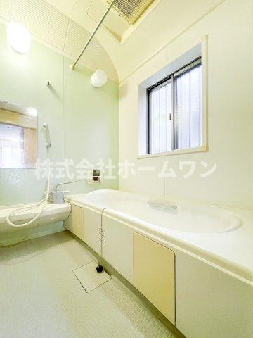 青梅市梅郷6丁目　中古戸建の浴室