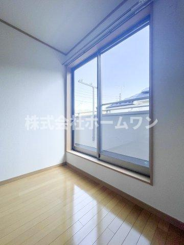 青梅市梅郷6丁目　中古戸建の洋室