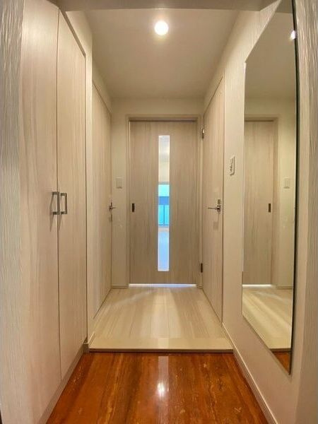 プレジオ弁天町ASIANの玄関