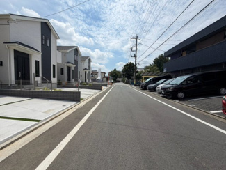 【前面道路含む現地写真】 | 立川市幸町5丁目　新築戸建　【全14棟】