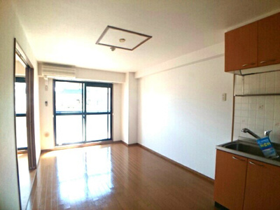 【居間・リビング】 | 木村ロイヤルマンションⅢ | 居室・リビング