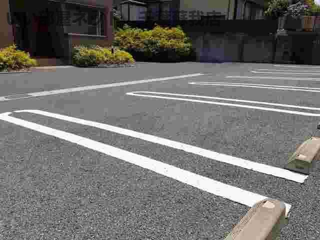 エルパティオの駐車場|駐車場完備です