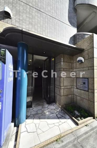 メゾンドヴィレ本駒込のエントランス