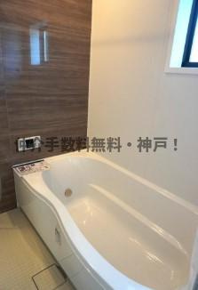 【浴室】 | 明石市朝霧町2丁目　新築戸建　仲介手数料無料！ | ゆったり過ごせるお風呂です