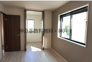 【洋室】 | 明石市朝霧町2丁目　新築戸建　仲介手数料無料！ | 個人の部屋や寝室として使える洋室です