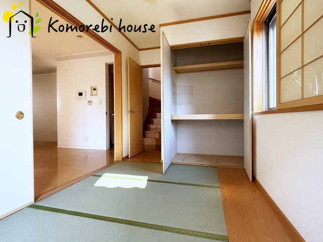 伊奈町西小針一丁目　中古一戸建ての和室|LDK側にも廊下側にもドアがあるので来客用のお部屋におすすめです