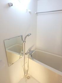 KDXレジデンス森下千歳の浴室