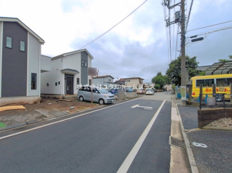 【前面道路含む現地写真】 | 立川市幸町5丁目　新築戸建　【全14棟】