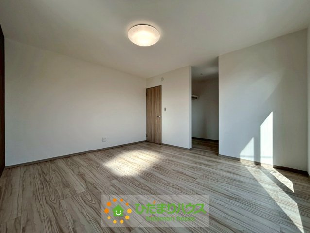 ワイウッドコート幸手市中第1期　新築一戸建て　01　の収納