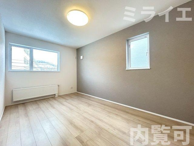 【新築戸建】札幌市南区川沿11条1丁目2棟の洋室|同仕様物件