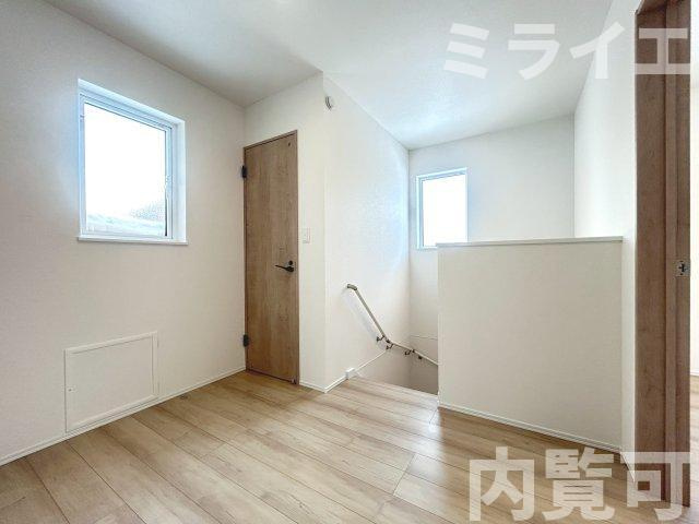 【新築戸建】札幌市南区川沿11条1丁目2棟の内装|2階ホール