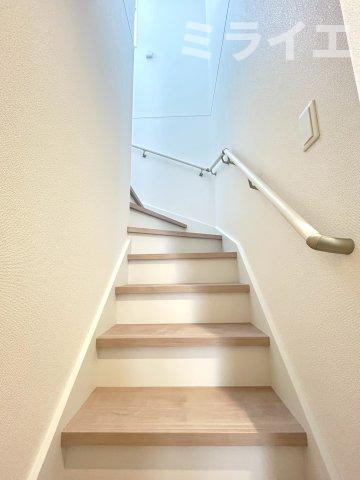 【新築戸建】札幌市南区川沿11条1丁目2棟のエントランス|同仕様物件