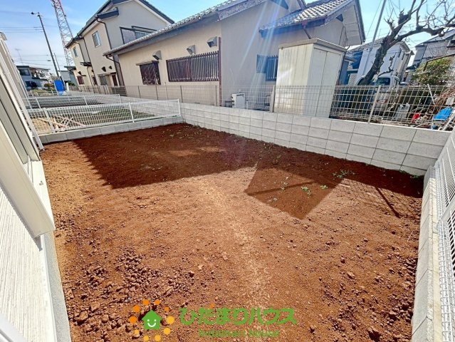 久喜栗原第2　新築一戸建て　07　リーブルガーデンの庭|お子様も遊べる広さあり！！