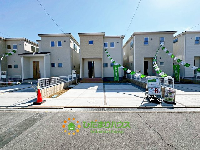 久喜栗原第2　新築一戸建て　07　リーブルガーデンの駐車場|並列2台可能！