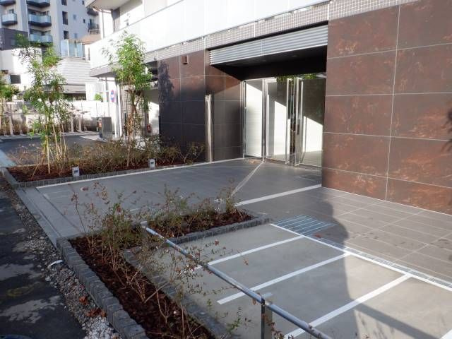 リヴシティ向島参番館のエントランス