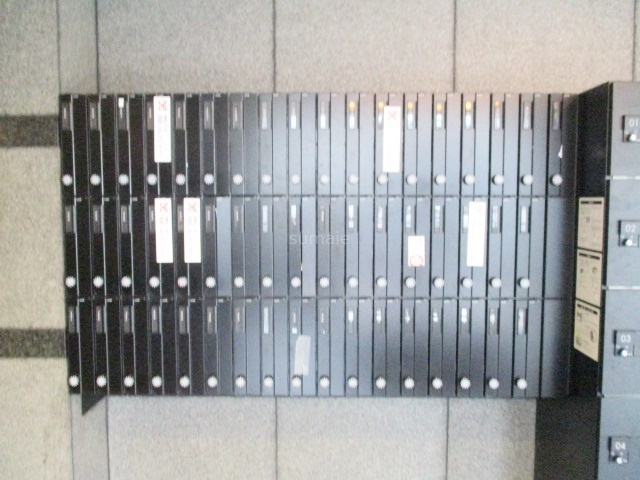 ネオ・プロミネンスのその他共用部分|集合郵便受けです☆