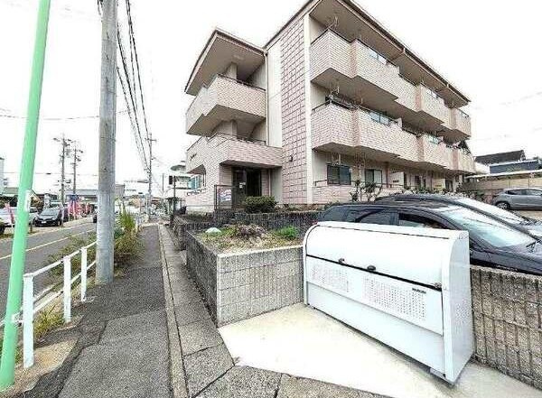 アン・プルールのその他共用部分