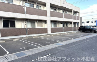 【駐車場】 | グランライム