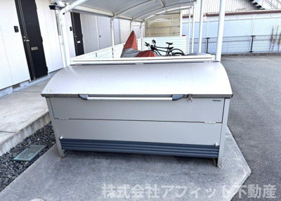 【その他】 | グランライム | 敷地内ゴミ置き場