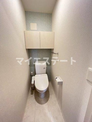 【トイレ】 | グランツェーレ八代  | 同型・現況優先（写真は303号室）