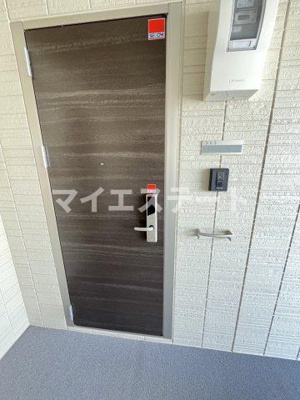 【玄関】 | グランツェーレ八代  | 同型・現況優先（写真は303号室）