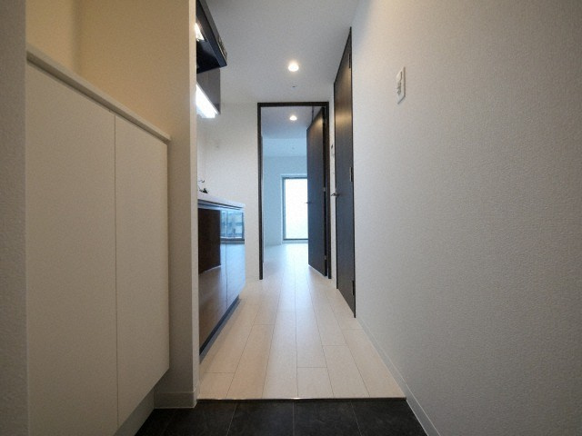 エグゼ難波WESTリバーの玄関