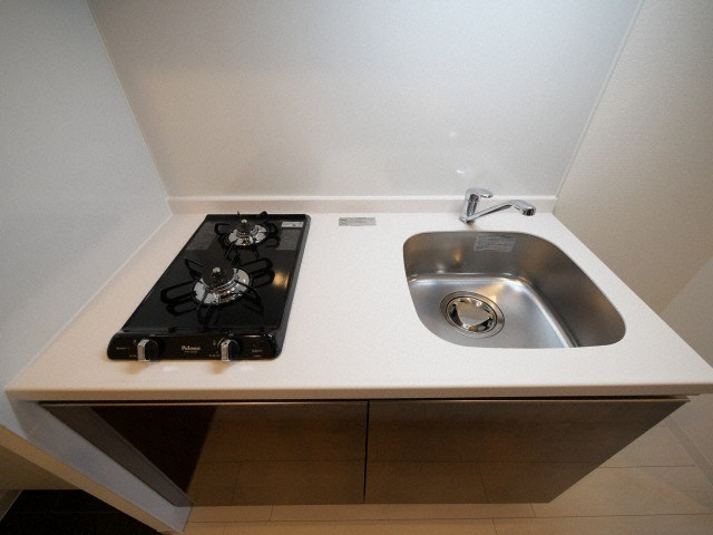 エグゼ難波WESTリバーのキッチン